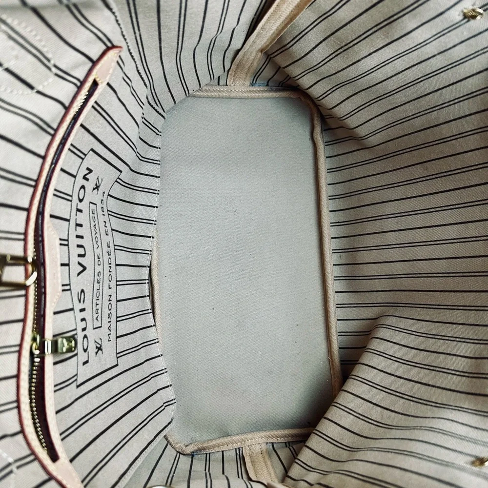 Louis Vuitton MM - Picture 5 of 6